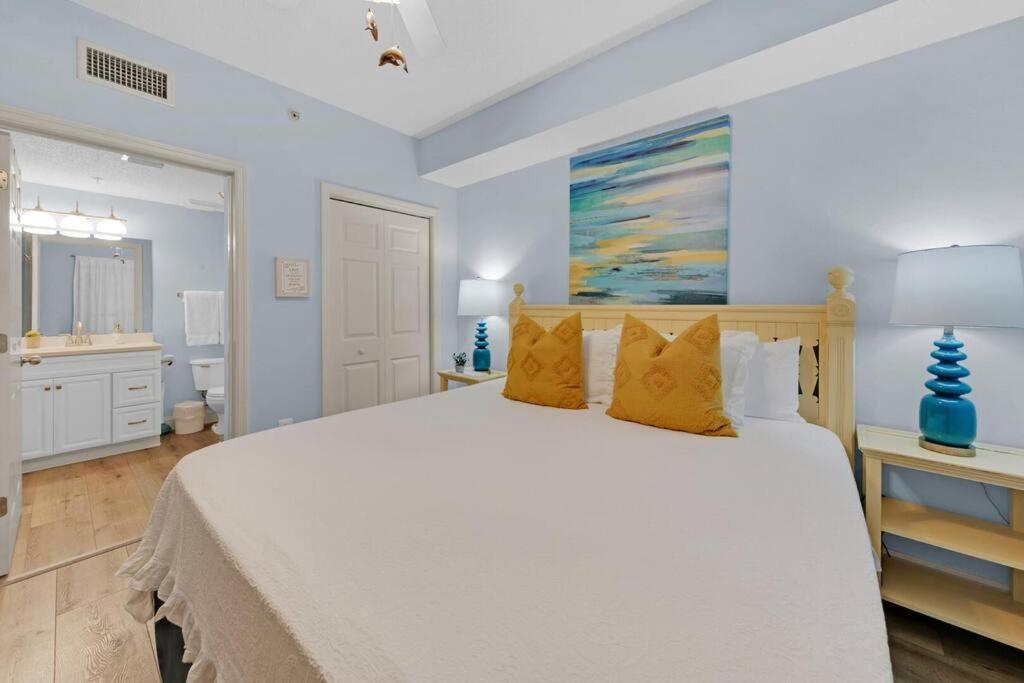 Beachfront #906 At Majestic Apartment
